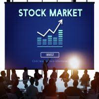 कारोबारी सत्र के पहले दिन सोमवार को शेयर बाजार तेजी के साथ खुला
