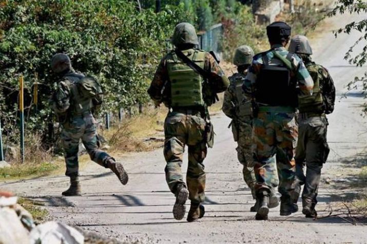 जम्मू कश्मीर के शोपियां में सुरक्षाबलों और आतंकवादियों के बीच मुठभेड़ , जैश के दो आतंकी ढेर