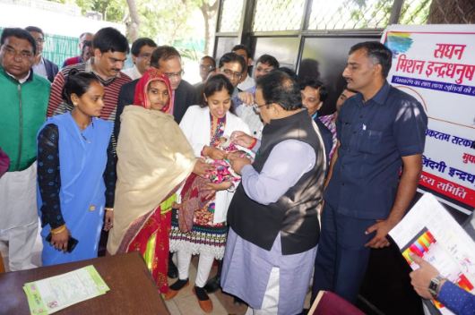 चिकित्सा मंत्री ने किया सघन मिशन इन्द्रधनुष टीकाकरण अभियान का शुभारंभ