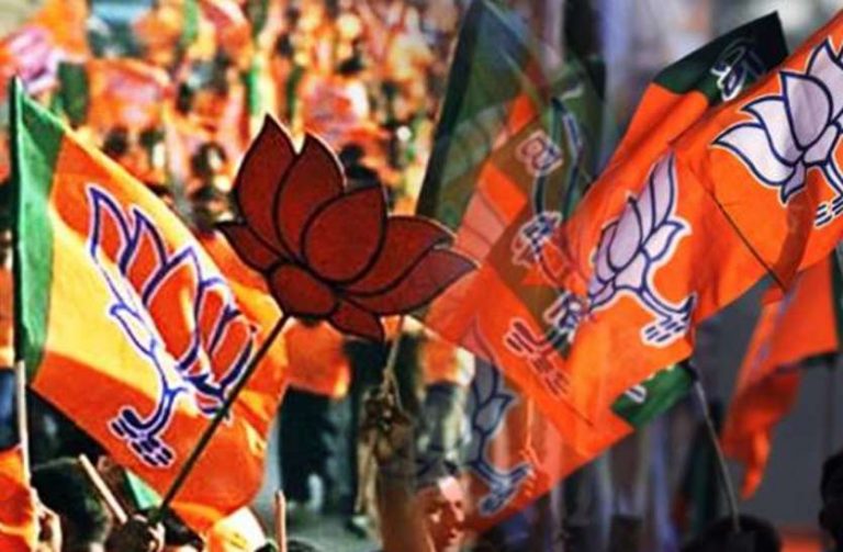 दिल्ली विधानसभा चुनाव में इस ‘टोटके’ के सहारे जीत की आस में है भाजपा