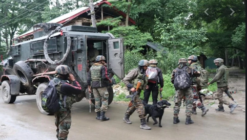 जम्मू-कश्मीर में सुरक्षाबलों को मिली बड़ी सफलता, शोपियां जिले में मुठभेड़ में पांच आतंकियों को किया ढेर