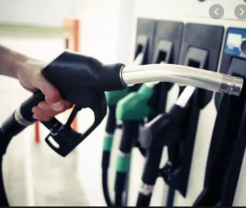 लगातार पांचवें दिन भी देश में महंगा हुआ पेट्रोल-डीजल, आज 60 पैसे की बढ़ोतरी
