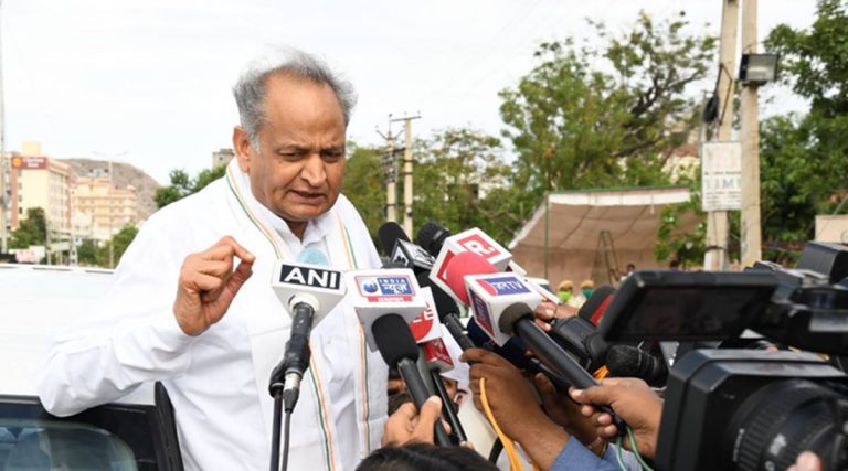 CM Ashok Gehlot gives the call to “forget and forgive”