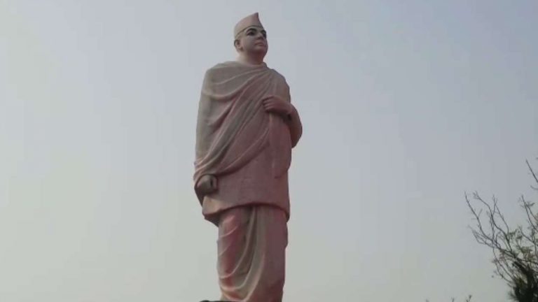 प्रधानमंत्री मोदी ने की घोषणा, इंडिया गेट पर जल्द होगी नेताजी की प्रतिमा