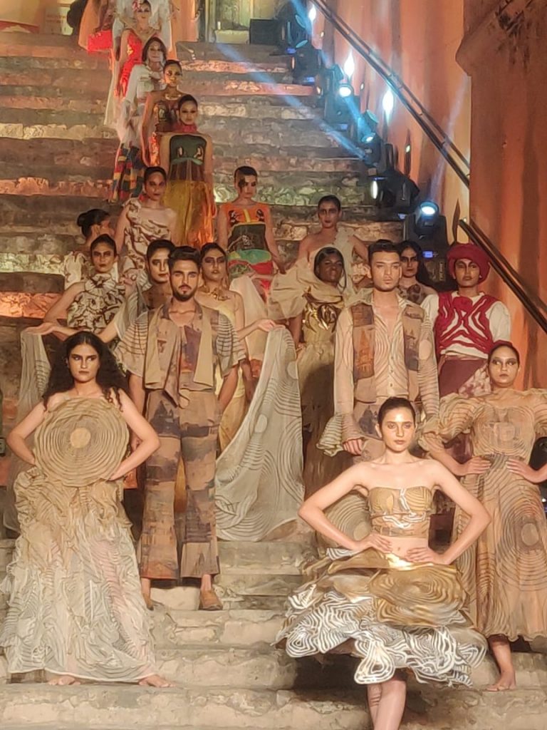 आर्च के फैशन शो ‘गाबा 2022’ ने जयपुर लिटरेचर फेस्टिवल में राजस्थान की छटा बिखेरी