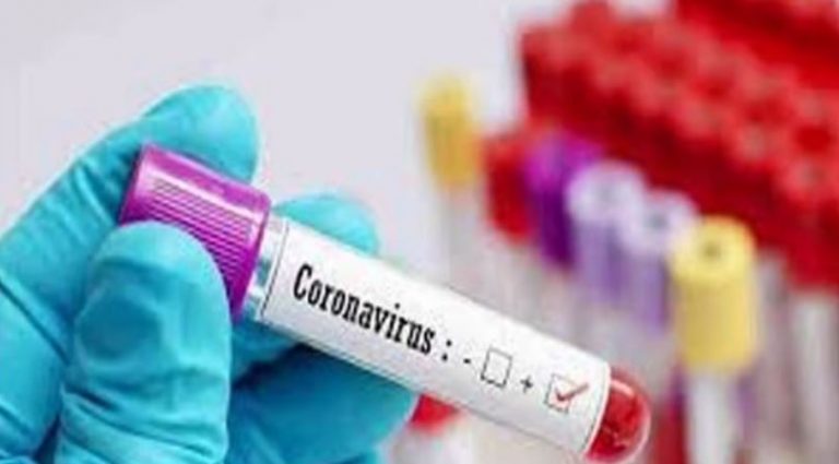 भारत में कोरोना संक्रमण के बढ़ते मामलो ने एक बार फिर बढ़ाई चिंता, एक दिन में 56 लोगों की हुई मौत